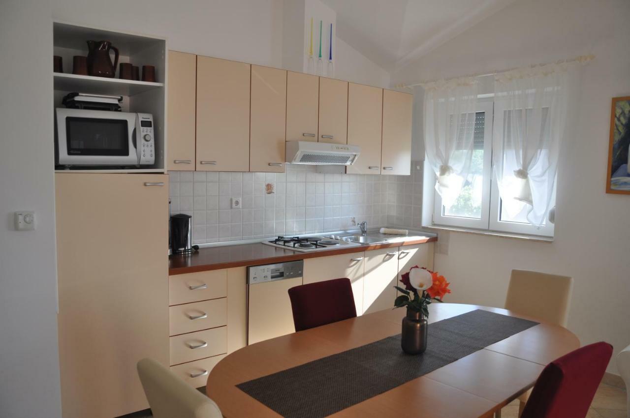 Apartments Rosa อูมัค ภายนอก รูปภาพ
